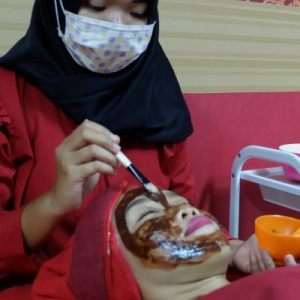 Facial Coklat